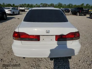2001 Honda Accord Sdn EX w/Leather with VIN 1HGCG16561A028402, listed as a Copart auction lot 52537895 with 232,913 mi miles and Salvage Title. Bid and sale history available at carsss.com. Image 6.