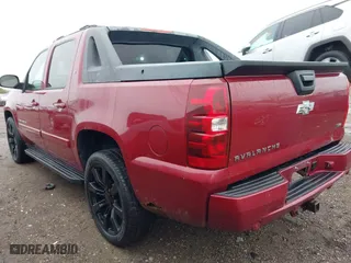 2007 Chevrolet Avalanche LTZ with VIN 3GNFK12327G250385, listed as a IAAI auction lot 42017322 with 243,674 mi miles. Bid and sale history available at carsss.com. Image 3.