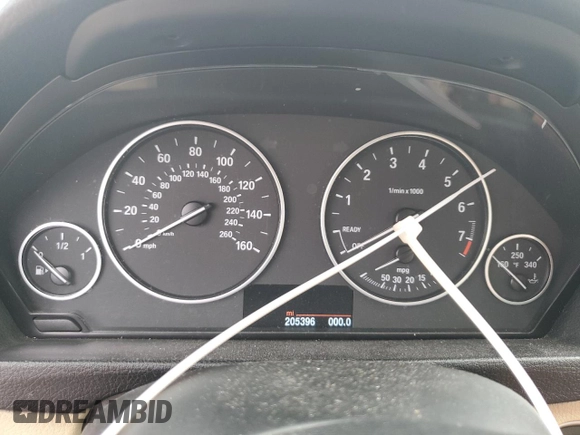 2014 BMW 3 Series 328i with VIN WBA3A5C59EP601899, listed as a Copart auction lot 61430675 with 205,396 mi miles and Salvage title. Bid and sale history available at DreamBid. Image 9.
