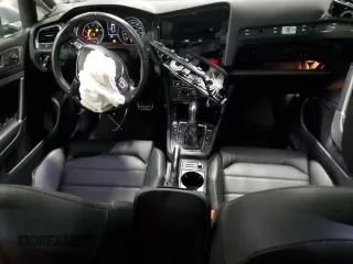 2018 Volkswagen Golf S с VIN 3VWH17AU5JM750323, выставлен на аукционе Copart как лот 49398595 с пробегом 49 779 миль миль и Списание • Salvage title. История ставок и продаж доступна на DreamBid. Изображение 8.