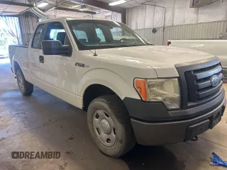 2009 Ford F-150 XL with VIN 1FTPX14V99KB06728, listed as a IAAI auction lot 42631361 with 132,283 mi miles and . Bid and sale history available at DreamBid. Image 3.