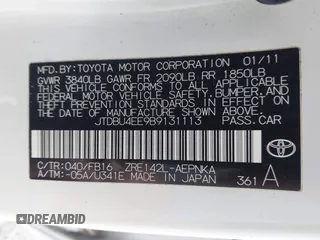 2011 Toyota Corolla L with VIN JTDBU4EE9B9131113, listed as a IAAI auction lot 42028423 with 191,157 mi miles. Bid and sale history available at carsss.com. Image 9.