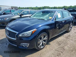 2019 Infiniti Q70 Luxe с VIN JN1BY1PR9KM725249, выставлен на аукционе IAAI как лот 42541363 с пробегом 40 201 миль миль и . История ставок и продаж доступна на DreamBid. Изображение 17.