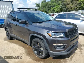2018 Jeep Compass Altitude z VIN 3C4NJCBB1JT407722, wystawiony jako Copart lot #72270004 z przebiegiem 88 378 mil mil oraz Szkoda całkowita • Salvage title. Historia ofert i sprzedaży dostępna na DreamBid. Obrazek 4.