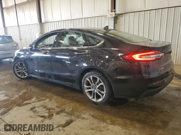 2020 Ford Fusion SEL with VIN 3FA6P0CD6LR117791, listed as a Copart auction lot 62119835 with 178,209 mi miles and Salvage title. Bid and sale history available at DreamBid. Image 2.
