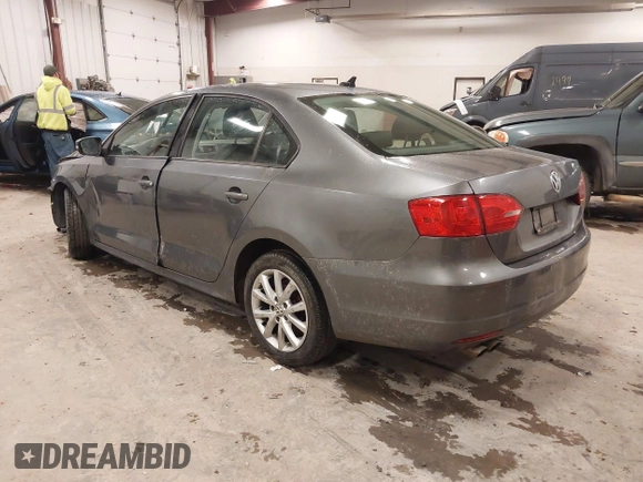 2011 Volkswagen Jetta SE with VIN 3VWDZ7AJXBM316686, listed as a IAAI auction lot 41218388 with 239,027 mi miles and . Bid and sale history available at DreamBid. Image 3.