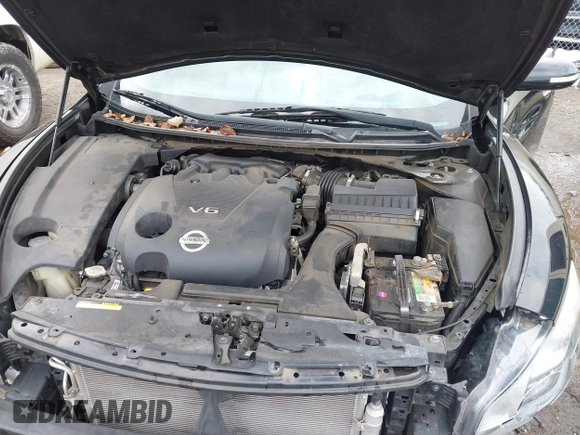 2012 Nissan Maxima 3.5 SV with VIN 1N4AA5AP1CC810871, listed as a IAAI auction lot 41304424 with 137,917 mi miles. Bid and sale history available at carsss.com. Image 10.