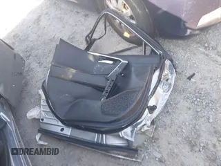 2021 Toyota RAV4 Hybrid XSE с VIN 4T3E6RFV3MU055183, выставлен на аукционе IAAI как лот 42175980 с пробегом Не указан миль и . История ставок и продаж доступна на DreamBid. Изображение 12.
