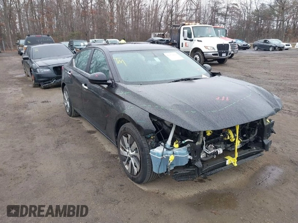 2020 Nissan Altima 2.5 S with VIN 1N4BL4BV3LC226686, listed as a IAAI auction lot 41170021 with 119,269 mi miles. Bid and sale history available at carsss.com. Image 1.