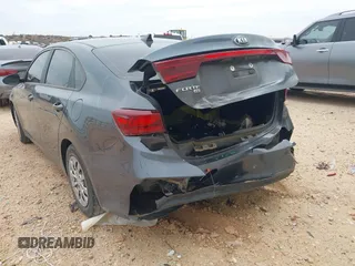 2020 Kia Forte LXS with VIN 3KPF24AD2LE223116, listed as a IAAI auction lot 41794476 with 86,365 mi miles. Bid and sale history available at carsss.com. Image 6.