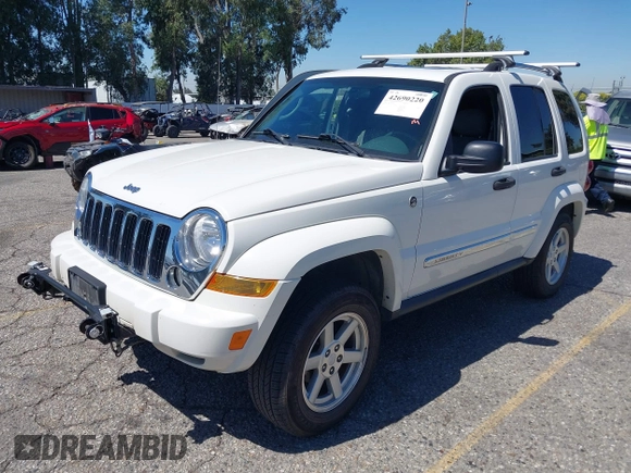 2006 Jeep Liberty Limited z VIN 1J4GL58K56W183758, wystawiony jako IAAI lot #42690220 z przebiegiem 76 067 mil mil oraz . Historia ofert i sprzedaży dostępna na DreamBid. Obrazek 17.