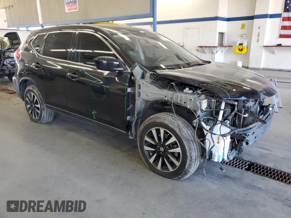2017 Nissan Rogue SV z VIN KNMAT2MV1HP557905, wystawiony jako Copart lot #63863595 z przebiegiem 78 445 mil mil oraz Szkoda całkowita • Salvage title. Historia ofert i sprzedaży dostępna na DreamBid. Obrazek 4.
