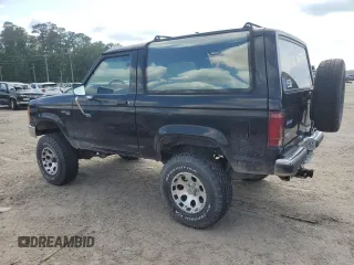1990 Ford Bronco z VIN 1FMCU14T9LUA15536, wystawiony jako Copart lot #54391815 z przebiegiem 319 124 mil mil oraz Szkoda całkowita • Salvage title. Historia ofert i sprzedaży dostępna na DreamBid. Obrazek 2.