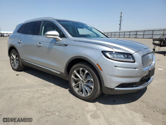 2021 Lincoln Nautilus Reserve with VIN 2LMPJ6K93MBL15843, listed as a Copart auction lot 66363503 with 18,215 mi miles. Bid and sale history available at carsss.com. Image 4.