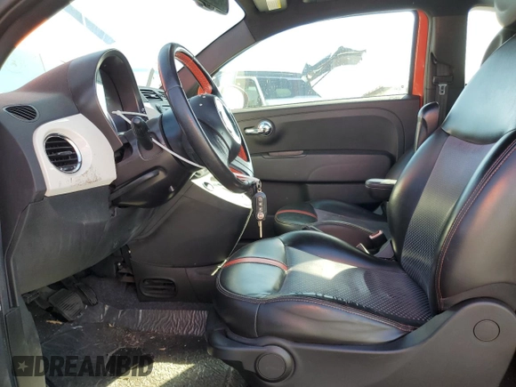 2014 FIAT 500e с VIN 3C3CFFGE1ET266948, выставлен на аукционе Copart как лот 57137835 с пробегом 86 013 миль миль и Чистый • Clean title. История ставок и продаж доступна на DreamBid. Изображение 7.