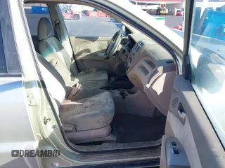 2005 Kia Sportage LX with VIN KNDJE723957066325, listed as a IAAI auction lot 41408266 with 225,570 mi miles and . Bid and sale history available at carsss.com. Image 5.