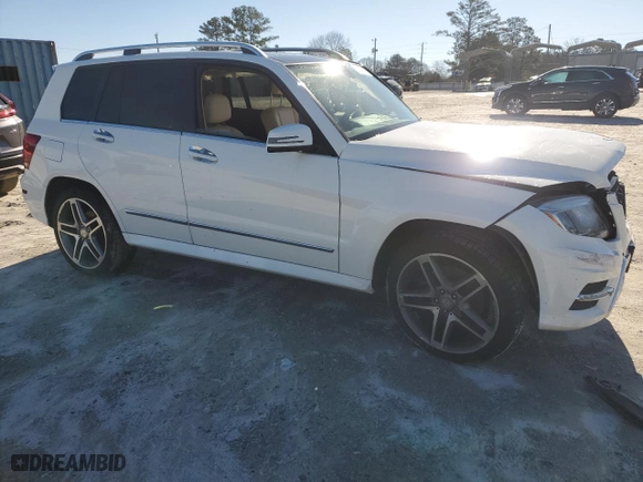 2013 Mercedes-Benz GLK-Class GLK 350 with VIN WDCGG5HB7DG080255, listed as a Copart auction lot 45485425 with 134,155 mi miles and Salvage Title. Bid and sale history available at carsss.com. Image 4.