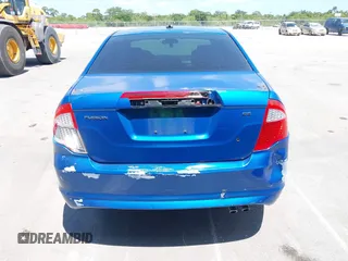 2011 Ford Fusion SE with VIN 3FAHP0HA3BR188260, listed as a IAAI auction lot 42036507 with 185,177 mi miles. Bid and sale history available at carsss.com. Image 6.