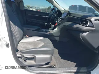 2021 Toyota Camry SE Nightshade with VIN 4T1G11AKXMU478406, listed as a IAAI auction lot 42106018 with 51,990 mi miles and . Bid and sale history available at DreamBid. Image 5.