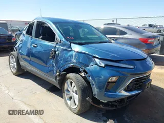 2024 Buick Encore GX Preferred с VIN KL4AMBS25RB097341, выставлен на аукционе IAAI как лот 42088003 с пробегом 8 665 миль миль и . История ставок и продаж доступна на DreamBid. Изображение 1.