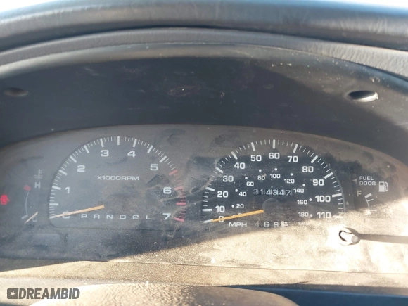 1998 Toyota 4Runner with VIN JT3GM84R8W0029317, listed as a IAAI auction lot 41667973 with 214,347 mi miles. Bid and sale history available at carsss.com. Image 7.