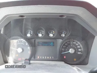 2011 Ford F-250 XL with VIN 1FT7W2B65BEC75217, listed as a IAAI auction lot 42256501 with 291,404 mi miles and . Bid and sale history available at DreamBid. Image 7.