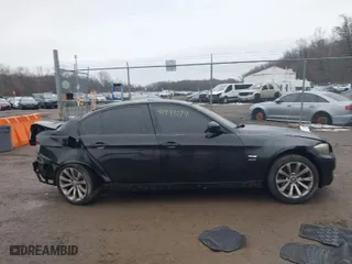 2011 BMW 3 Series 328i xDrive with VIN WBAPK5G52BNN29900, listed as a IAAI auction lot 41441074 with 148,646 mi miles. Bid and sale history available at carsss.com. Image 12.