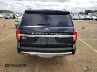 2023 Ford Expedition Max XLT z VIN 1FMJK1H88PEA45999, wystawiony jako Copart lot #43463605 z przebiegiem 36 420 mil mil oraz Szkoda całkowita • Salvage title. Historia ofert i sprzedaży dostępna na DreamBid. Obrazek 6.