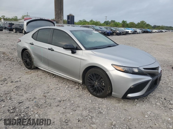 2022 Toyota Camry SE with VIN 4T1T11AK1NU047209, listed as a Copart auction lot 51492045 with 52,963 mi miles and Salvage Title. Bid and sale history available at DreamBid. Image 4.