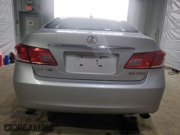 2010 Lexus ES 330 z VIN JTHBK1EG6A2409946, wystawiony jako Copart lot #55388175 z przebiegiem 196 762 mil mil oraz Szkoda całkowita • Salvage title. Historia ofert i sprzedaży dostępna na DreamBid. Obrazek 6.