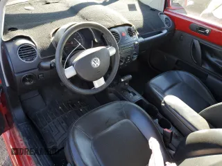 2008 Volkswagen Beetle S z VIN 3VWPG31C48M509664, wystawiony jako Copart lot #83623704 z przebiegiem 110 261 mil mil oraz Szkoda całkowita • Salvage title. Historia ofert i sprzedaży dostępna na DreamBid. Obrazek 8.