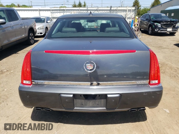 2011 Cadillac DTS Premium Collection z VIN 1G6KH5E64BU116540, wystawiony jako Copart lot #55257305 z przebiegiem 108 360 mil mil oraz Szkoda całkowita • Salvage title. Historia ofert i sprzedaży dostępna na DreamBid. Obrazek 6.