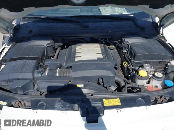2005 Land Rover LR3 HSE with VIN SALAG25485A333581, listed as a IAAI auction lot 41937955 with 163,377 mi miles and . Bid and sale history available at DreamBid. Image 10.
