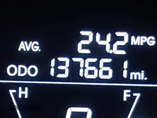 2013 Hyundai Elantra Limited с VIN 5NPDH4AE0DH401665, выставлен на аукционе IAAI как лот 41752543 с пробегом 137 661 миль миль и . История ставок и продаж доступна на DreamBid. Изображение 16.