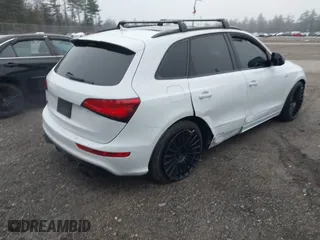 2016 Audi Q5 Premium Plus with VIN WA1D7AFP7GA151732, listed as a IAAI auction lot 41054067 with 129,499 mi miles. Bid and sale history available at carsss.com. Image 4.