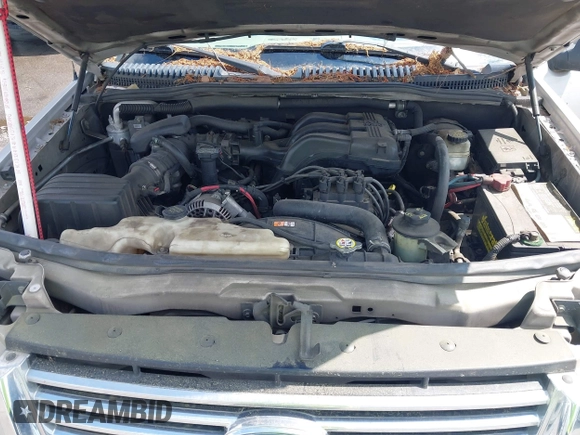 2007 Ford Explorer XLT with VIN 1FMEU63E87UB50845, listed as a IAAI auction lot 42213740 with 175,568 mi miles and . Bid and sale history available at DreamBid. Image 10.
