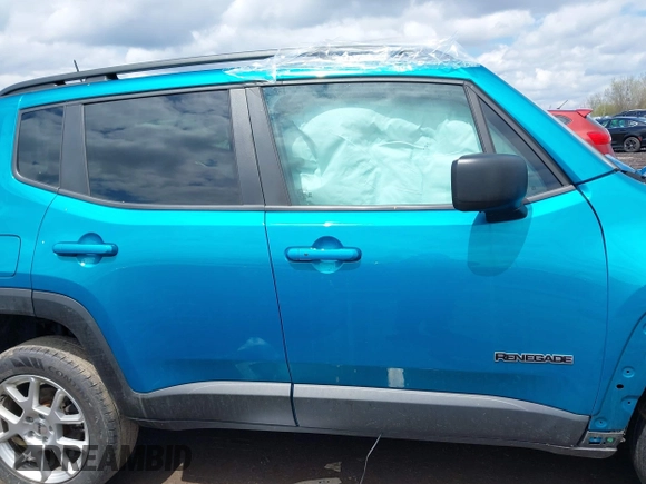 2022 Jeep Renegade Latitude with VIN ZACNJDB1XNPN66679, listed as a IAAI auction lot 42195768 with 31,272 mi miles and . Bid and sale history available at DreamBid. Image 12.