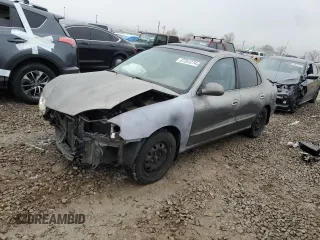 2000 Hyundai Elantra GLS z VIN KMHJF35F7YU008338, wystawiony jako Copart lot #37261274 z przebiegiem 146 839 mil mil oraz Szkoda całkowita • Salvage title. Historia ofert i sprzedaży dostępna na DreamBid. Obrazek 1.