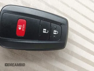 2016 Toyota Prius Four z VIN JTDKARFU8G3018145, wystawiony jako IAAI lot #42195308 z przebiegiem 87 649 mil mil oraz . Historia ofert i sprzedaży dostępna na DreamBid. Obrazek 11.