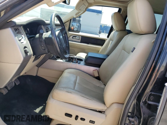 2017 Ford Expedition Max XLT with VIN 1FMJK1JT3HEA58675, listed as a Copart auction lot 51079865 with 183,636 mi miles and Salvage title. Bid and sale history available at DreamBid. Image 7.