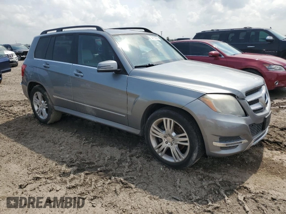 2015 Mercedes-Benz GLK with VIN WDCGG5HB5FG431196, listed as a Copart auction lot 54163055 with 143,046 mi miles and Clean Title. Bid and sale history available at carsss.com. Image 4.