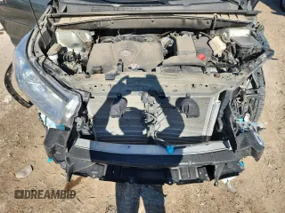 2017 Toyota Highlander LE with VIN 5TDBZRFH8HS477994, listed as a Copart auction lot 61043225 with 70,801 mi miles and Salvage title. Bid and sale history available at DreamBid. Image 12.