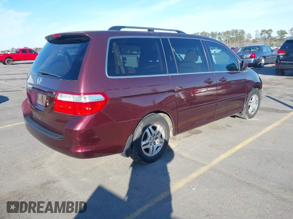 2007 Honda Odyssey EX with VIN 5FNRL38487B440275, listed as a IAAI auction lot 41588030 with 280,937 mi miles. Bid and sale history available at carsss.com. Image 4.