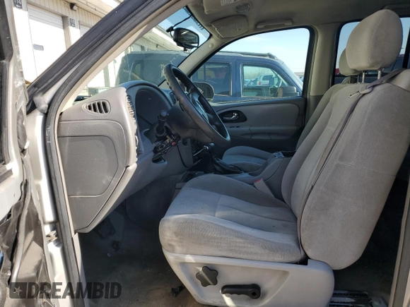 2005 Chevrolet TrailBlazer LS with VIN 1GNDT13S752302481, listed as a Copart auction lot 42891074 with Not Provided miles and Salvage Title. Bid and sale history available at DreamBid. Image 7.