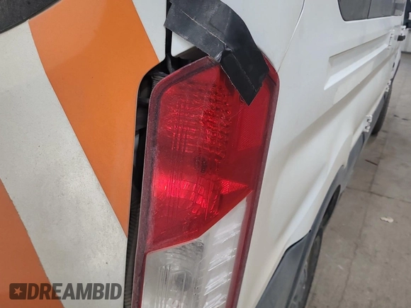 2015 Ford Transit XL with VIN 1FBZX2ZM1FKB30262, listed as a IAAI auction lot 42262280 with 139,030 mi miles and . Bid and sale history available at DreamBid. Image 28.