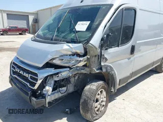 2024 Ram ProMaster Cargo Tradesman with VIN 3C6LRVDG7RE114953, listed as a IAAI auction lot 41798336 with 100,887 mi miles and . Bid and sale history available at DreamBid. Image 6.