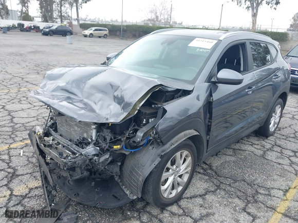 2019 Hyundai Tucson Value with VIN KM8J33A49KU071977, listed as a IAAI auction lot 41515460 with 24,701 mi miles. Bid and sale history available at carsss.com. Image 16.