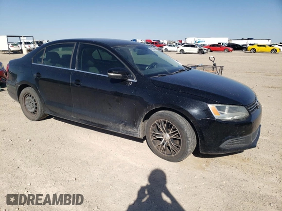 2013 Volkswagen Jetta SE with VIN 3VWDX7AJ3DM451839, listed as a Copart auction lot 49846465 with 120,376 mi miles and Salvage title. Bid and sale history available at DreamBid. Image 4.