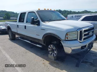 2005 Ford F-250 XL with VIN 1FTSW21PX5ED20841, listed as a IAAI auction lot 42530445 with 208,642 mi miles and . Bid and sale history available at DreamBid. Image 1.