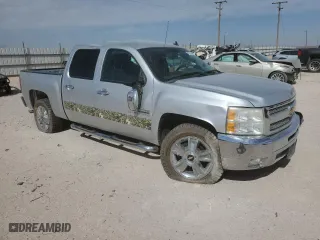 2012 Chevrolet Silverado 1500 LT with VIN 3GCPCSE01CG302214, listed as a Copart auction lot 47256345 with 200,036 mi miles and Salvage Title. Bid and sale history available at carsss.com. Image 4.